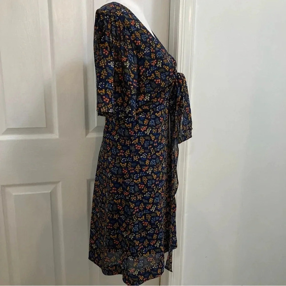 Madewell Cross-Front Mini Dress in Garden Party - Picture 8 of 15